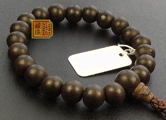 Tibetan Genuine Agarwood Wrist Malas Buddhist Prayer Beads Bracelet
