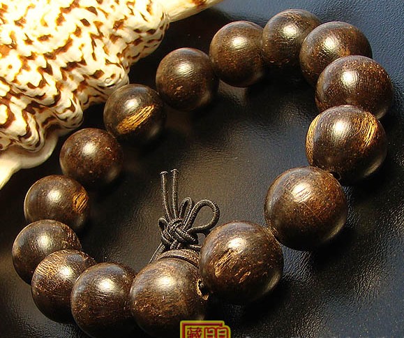 Handmade 15MM Indian Agarwood Mala Beads Bracelet