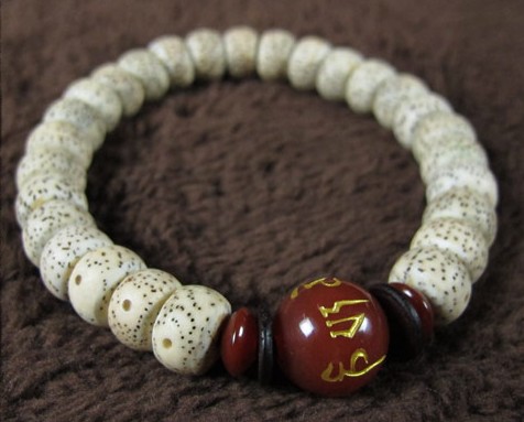 Handmade Tibetan 11MM Bodhi Agate OM Bracelet