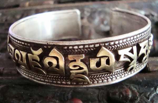 Handmade Tibetan Bracelet Tibetan OM Mantra Bracelet