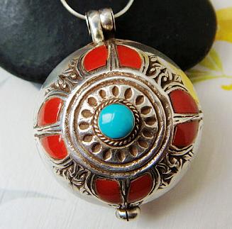 Handmade Tibetan Coral Gau Box Pendant