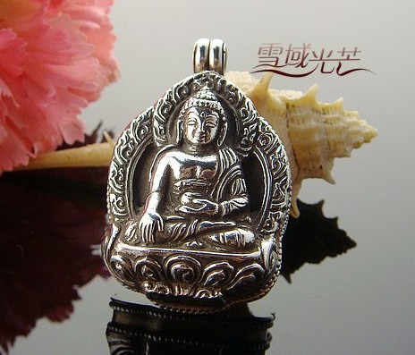 Handmade Tibetan Sakyamuni Buddha Gau Prayer Box Pendant