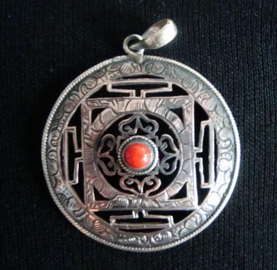 Tibetan Dorje Pendant Handmade Tibetan Stirling Pendant