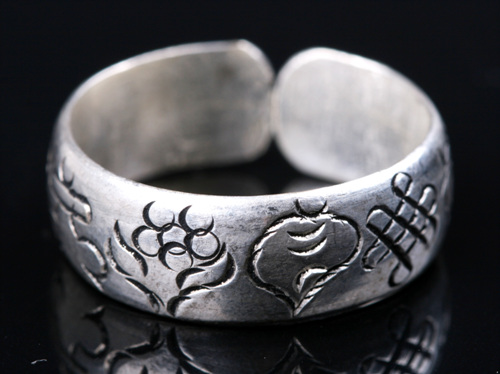 Tibetan Handmade Babao Symbol Ring