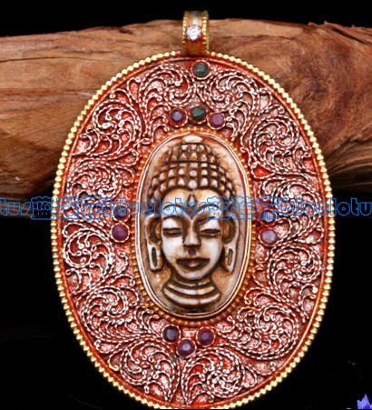 Tibetan Handmade Buddha Pendant - Sakyamuni