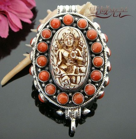 Tibetan Handmade Pendant Tibetan Buddha Gau Box Pendant