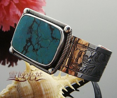 Tibetan Handmade Sterling Silver Turquoise Bracelet
