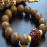 Handmade 15MM Hainan Agarwood Mala Beads Bracelet