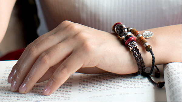 Retro Style Men And Women Leather Bracelet Retro Style Men And Women Leather Bracelet