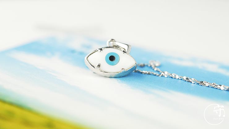 Special Turkey Blue Devils Eyes Pendant With Diamonds No Chain Special Turkey Blue Devils Eyes Pendant With Diamonds No Chain
