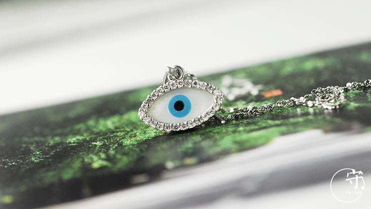 Special Turkey Blue Devils Eyes Pendant With Diamonds No Chain Special Turkey Blue Devils Eyes Pendant With Diamonds No Chain