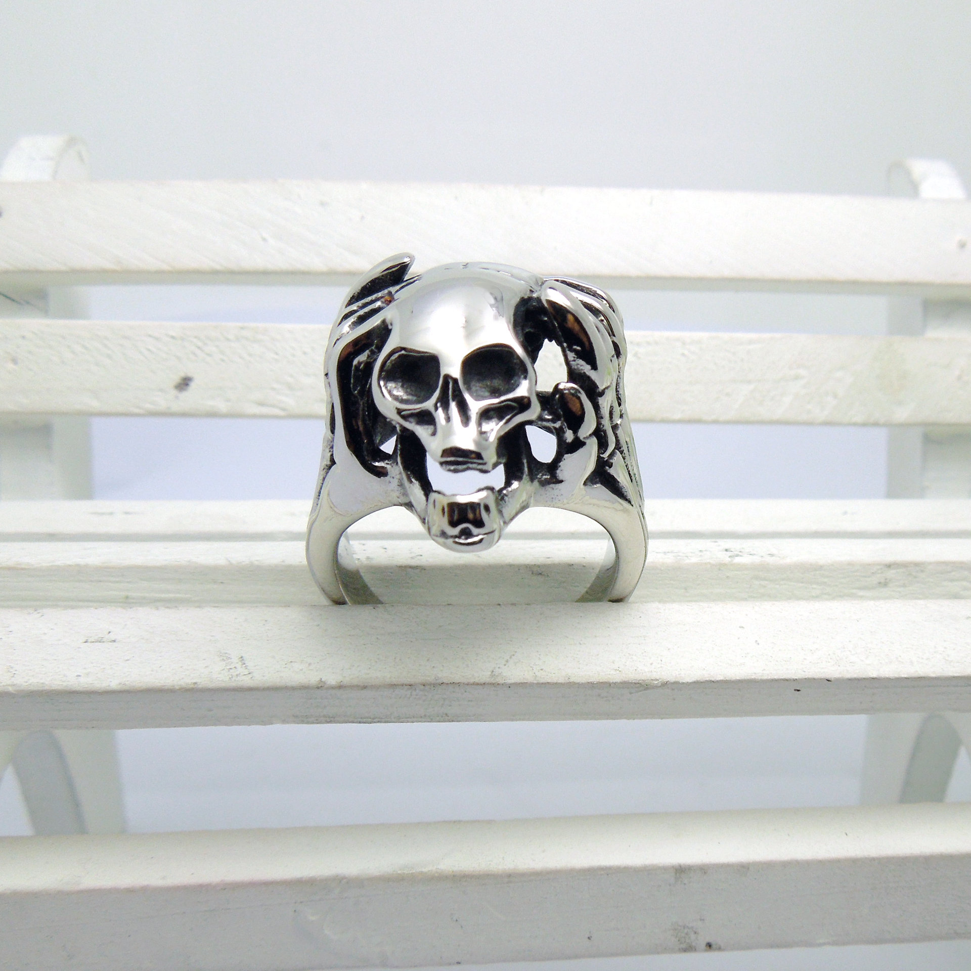 Titanium Steel Skull Men And Women Punk Retro Single Ring Titanium Steel Skull Men And Women Punk Retro Single Ring