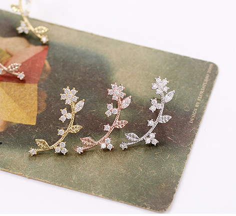 Rhinestone Flowers Leaves Arc Earrings Rhinestone Flowers Leaves Arc Earrings