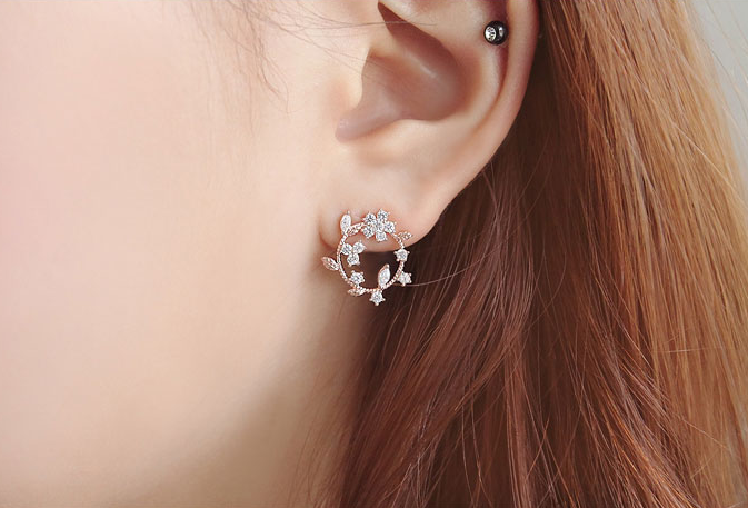 Leaves Round Earrings Leaves Round Earrings