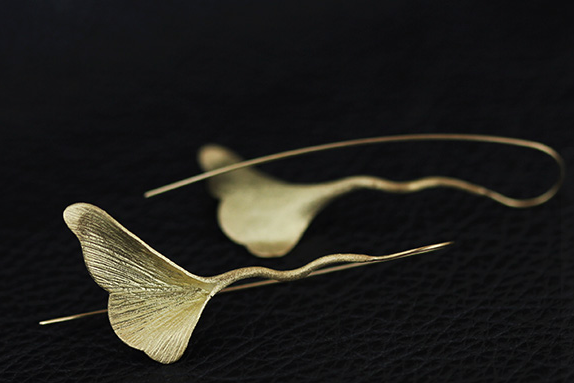 Retro Handmade Sterling Silver And Gold-Plated Ginkgo Biloba Earrings Retro Handmade Sterling Silver And Gold-Plated Ginkgo Biloba Earrings
