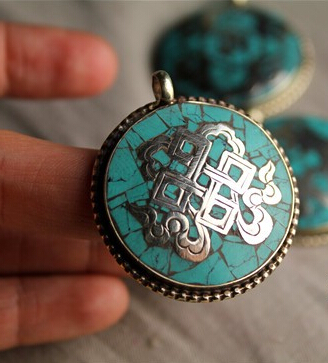 Nepal Handmade Copper Turquoise Double Fish Pendant Nepal Handmade Copper Turquoise Double Fish Pendant