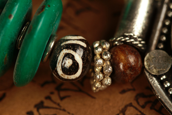 Handmade Tibetan Silver Turquoise Buddha Eyes Necklace Handmade Tibetan Silver Turquoise Buddha Eyes Necklace