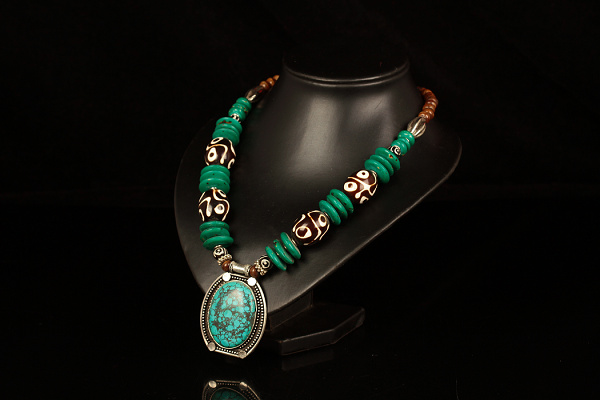 Handmade Tibetan Silver Turquoise Buddha Eyes Necklace Handmade Tibetan Silver Turquoise Buddha Eyes Necklace