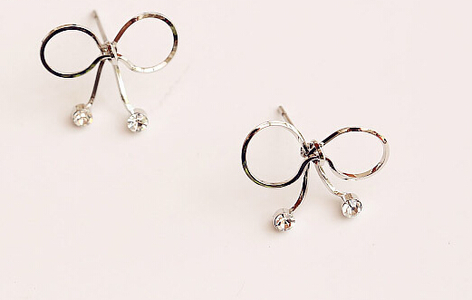 Pierced Bow Rhinestone Earrings Pierced Bow Rhinestone Earrings