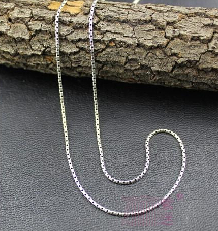 Men And Women 1.2mm Thickness 925 Sterling Silver Chain Necklace Men And Women 1.2mm Thickness 925 Sterling Silver Chain Necklace