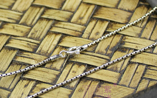 Men And Women 1.2mm Thickness 925 Sterling Silver Chain Necklace Men And Women 1.2mm Thickness 925 Sterling Silver Chain Necklace
