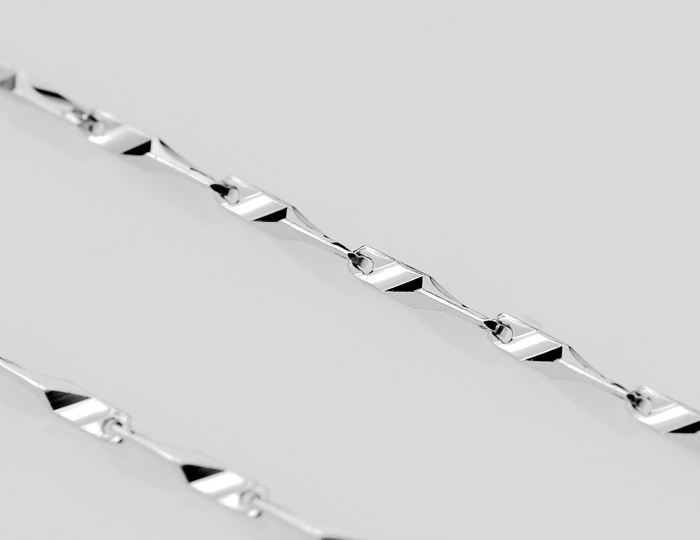 925 Sterling Silver Seed Chain Necklace 925 Sterling Silver Seed Chain Necklace