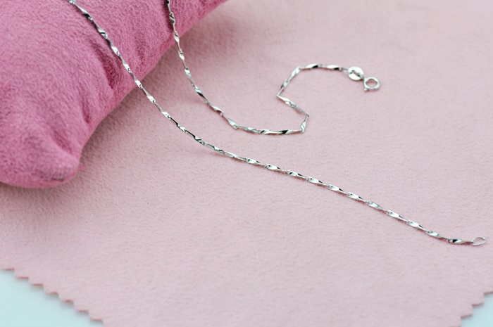 925 Sterling Silver Seed Chain Necklace 925 Sterling Silver Seed Chain Necklace