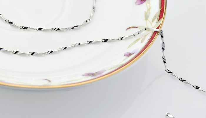 925 Sterling Silver Seed Chain Necklace 925 Sterling Silver Seed Chain Necklace