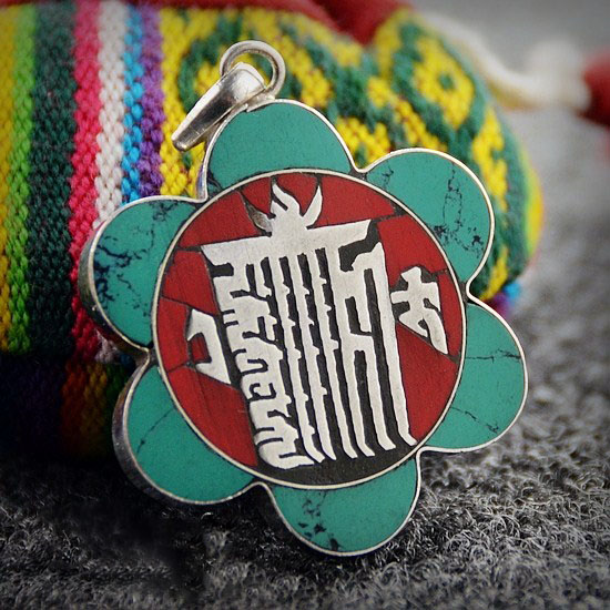 Nepal 925 Sterling Silver Turquoise Kalachakra Om Mani Padme Hum Pendant Nepal 925 Sterling Silver Turquoise Kalachakra Om Mani Padme Hum Pendant