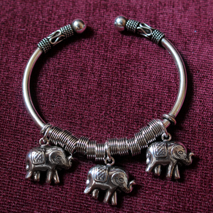 3 Thailand Elephants 925 Silver Open Bracelet For Women 3 Thailand Elephants 925 Silver Open Bracelet For Women
