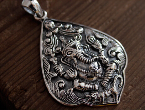 925 Silver Clouds Elephant Drop Shape Pendant No Chain 925 Silver Clouds Elephant Drop Shape Pendant No Chain