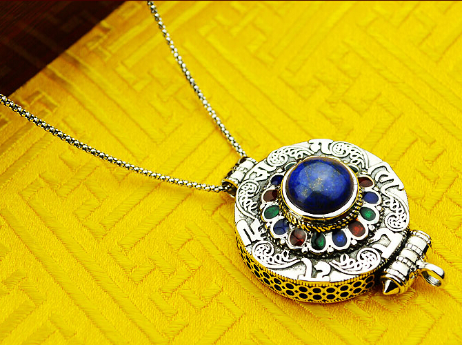 925 Silver Round Spinning Gau Box Pendant With Natural Lapis lazuli No Chain 925 Silver Round Spinning Gau Box Pendant With Natural Lapis lazuli No Chain