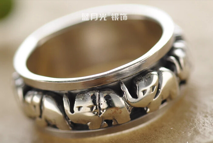 Handmade Vintage 925 Silver Elephants Lucky Ring Handmade Vintage 925 Silver Elephants Lucky Ring