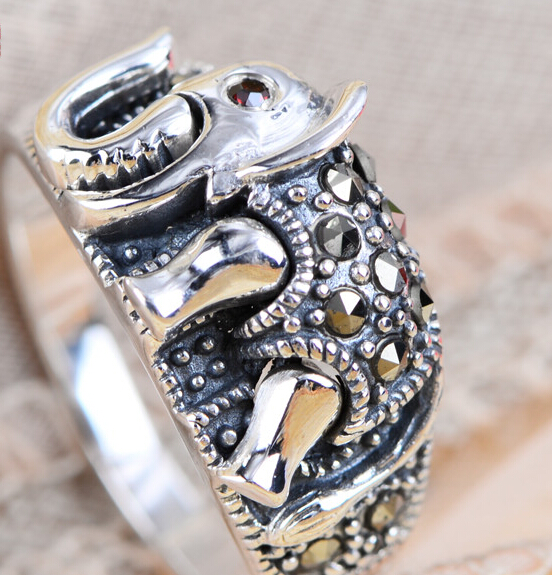 Vintage Movable Elephant Marcasite 925 Silver Ring Vintage Movable Elephant Marcasite 925 Silver Ring