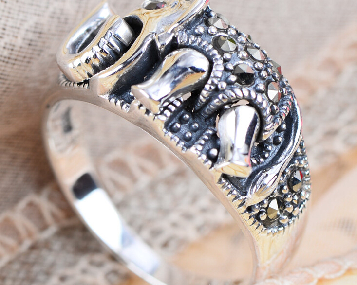 Vintage Movable Elephant Marcasite 925 Silver Ring Vintage Movable Elephant Marcasite 925 Silver Ring