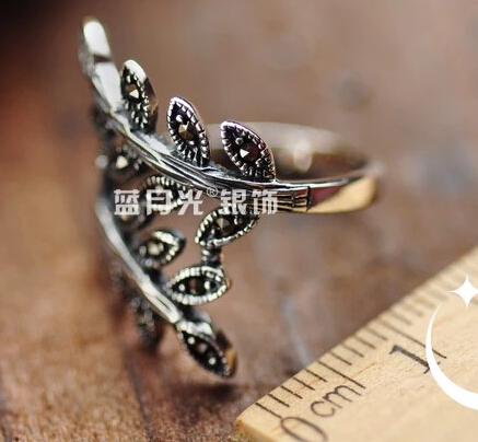 S925 Vintage Tree Branch Leaves Ring With Marcasite S925 Vintage Tree Branch Leaves Ring With Marcasite