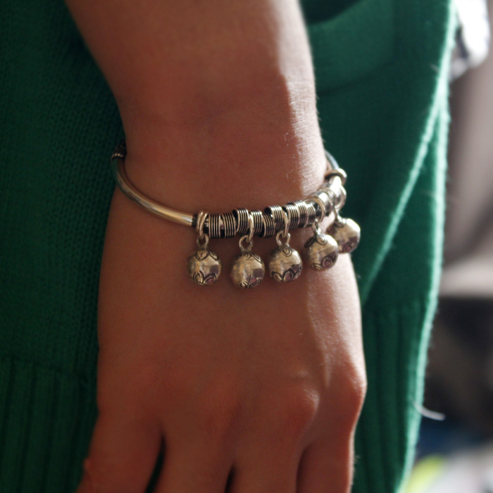 Handmade Thailand Silver 5 Bells Open Bracelet Handmade Thailand Silver 5 Bells Open Bracelet