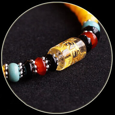 Natural 6MM Yellow Tridacna Om Mani Padme Hum 108 Prayer Beads Layered Bracelet Natural 6MM Yellow Tridacna Om Mani Padme Hum 108 Prayer Beads Layered Bracelet