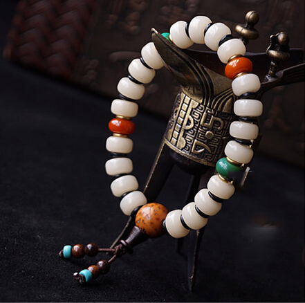 10MM White Bodhi Root Turquoise Beads Bracelet with Pterocarpus indicus Charms 10MM White Bodhi Root Turquoise Beads Bracelet with Pterocarpus indicus Charms