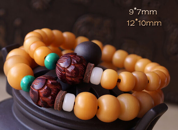 12MM Yellow Bodhi Bracelet With 14MM Lobular Red Sandalwood Totus Buddhist Stupa 12MM Yellow Bodhi Bracelet With 14MM Lobular Red Sandalwood Totus Buddhist Stupa