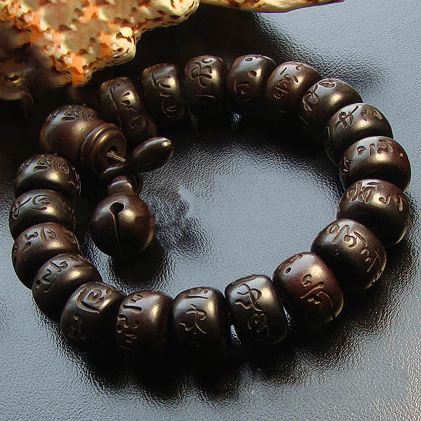 Handmade Tibetan 14MM Flat Bead Om Mani Padme Hum Mantra Wooden Knocker Bracelet Handmade Tibetan 14MM Flat Bead Om Mani Padme Hum Mantra Wooden Knocker Bracelet