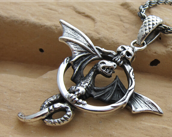 Retro 925 Sterling Silver Flying Dragon with Wings Man Necklace Pendant Sale Retro 925 Sterling Silver Flying Dragon with Wings Man Necklace Pendant Sale