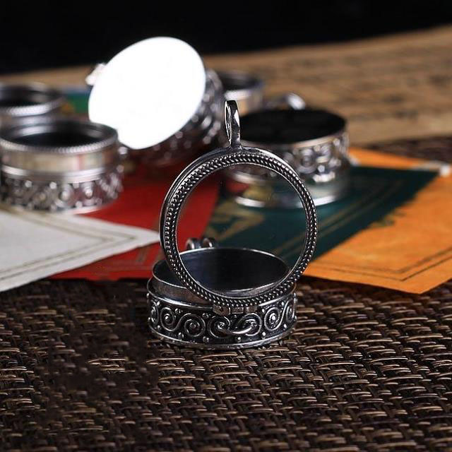 Handmade 925 Sterling Silver Transparent Cover Round Gawu Pendant Handmade 925 Sterling Silver Transparent Cover Round Gawu Pendant