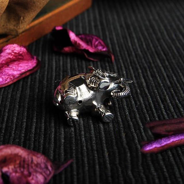 925 Sterling Silver Auspicious Elephant Pendant 925 Sterling Silver Auspicious Elephant Pendant