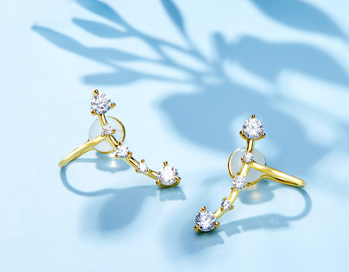 Fashion 925 Silver Gold-plated Campanula/Bellflower Ear Clip Fashion 925 Silver Gold-plated Campanula/Bellflower Ear Clip