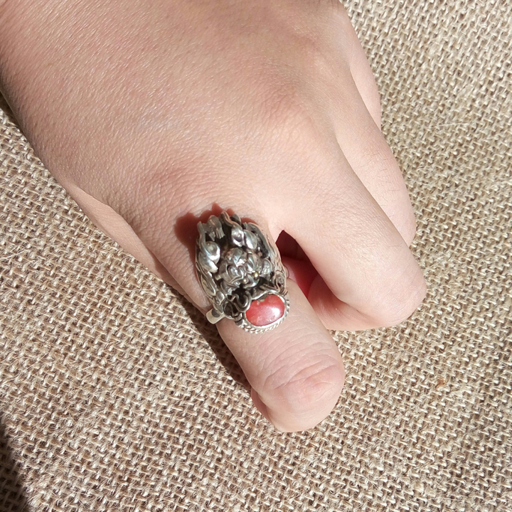 Nepal Handmade 925 Silver Red Coral Dragon Ring Nepal Handmade 925 Silver Red Coral Dragon Ring
